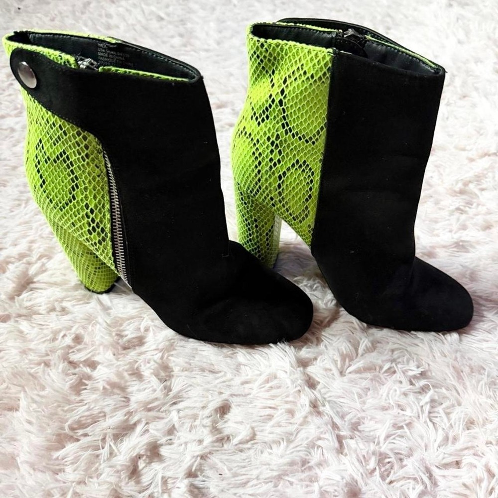 Neon‎ Snakeskin Python Colorblock Edgy Rave Y2K Streetwear Booties Womens 8.5 - Picture 2 of 6